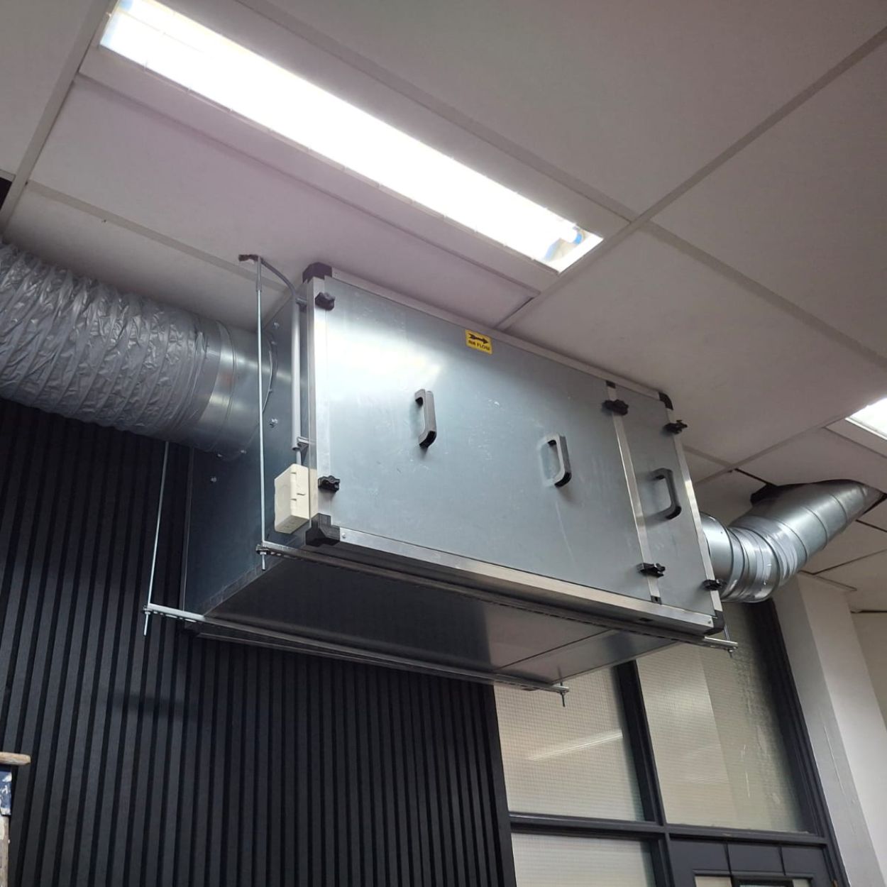 geurfilterkast installatie